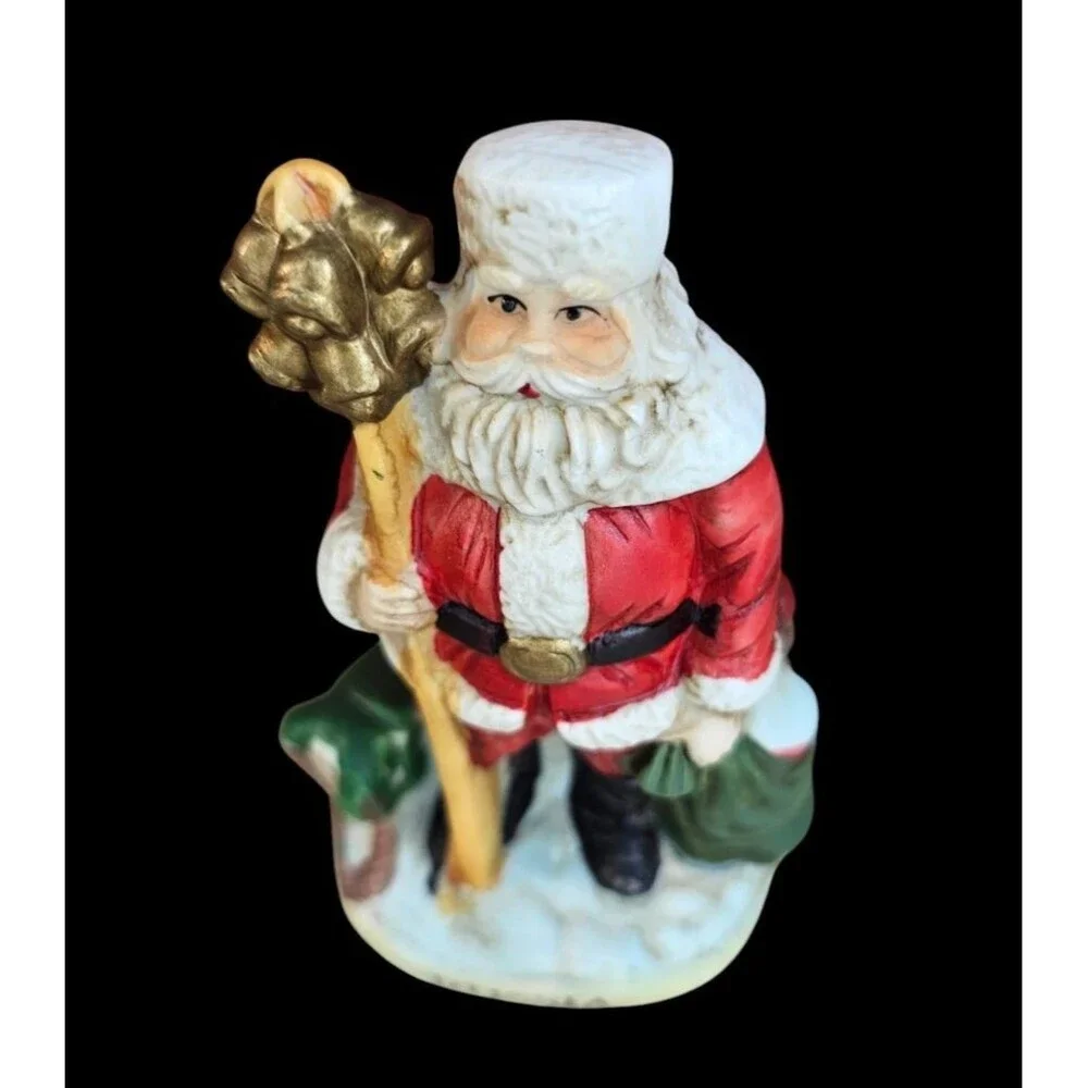 Santa's of the Nations Russia Porcelain Figurine NIB Hand Painted Christmas 8914
